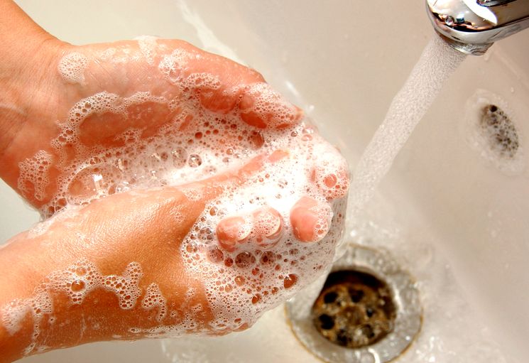 Как часто мыть руки если кожа пересыхает