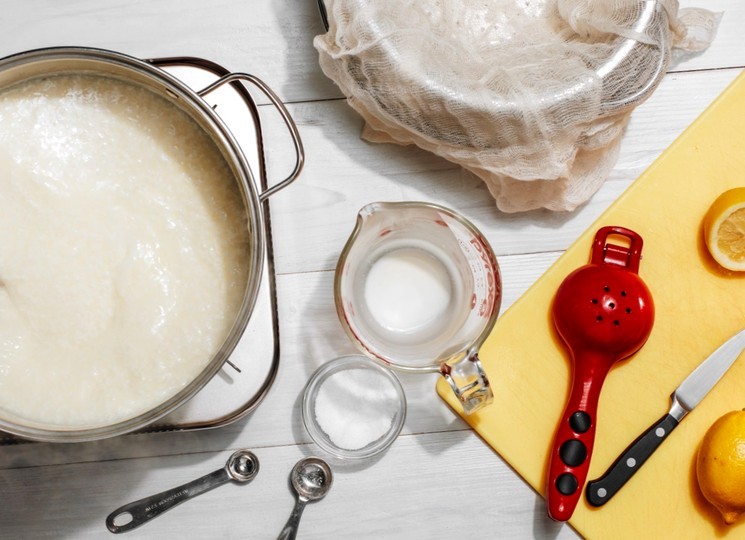 Приготовление домашнего сыра Рикотта - шаг 4