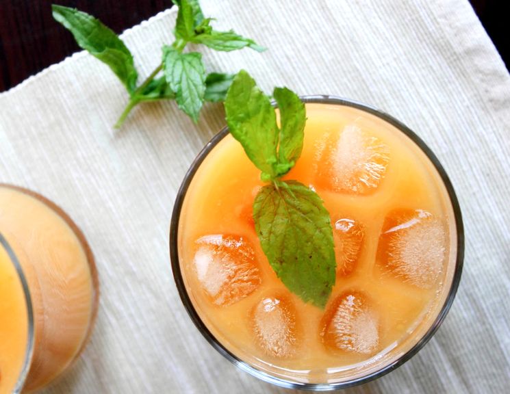 Рецепт абрикосового компота с апельсином