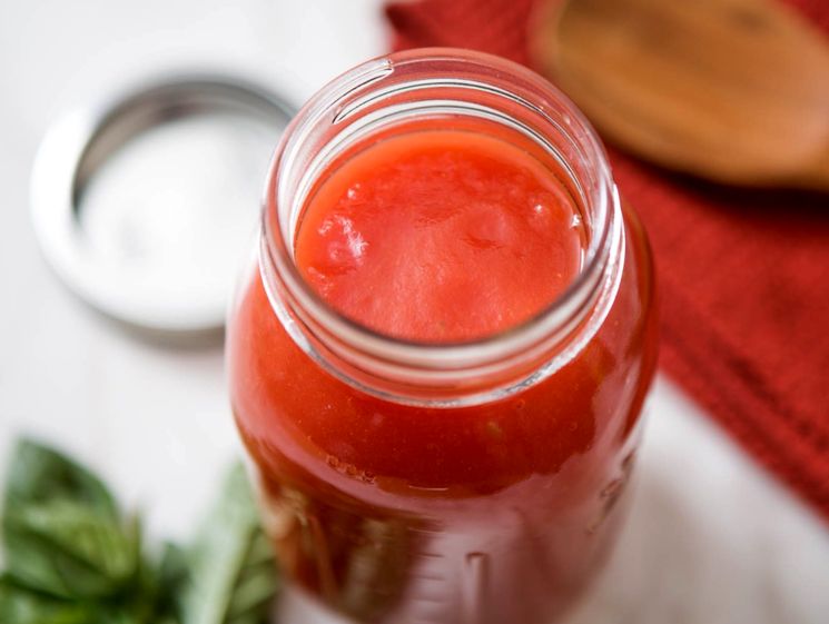 Домашний рецепт приготовления томатного сока на зиму